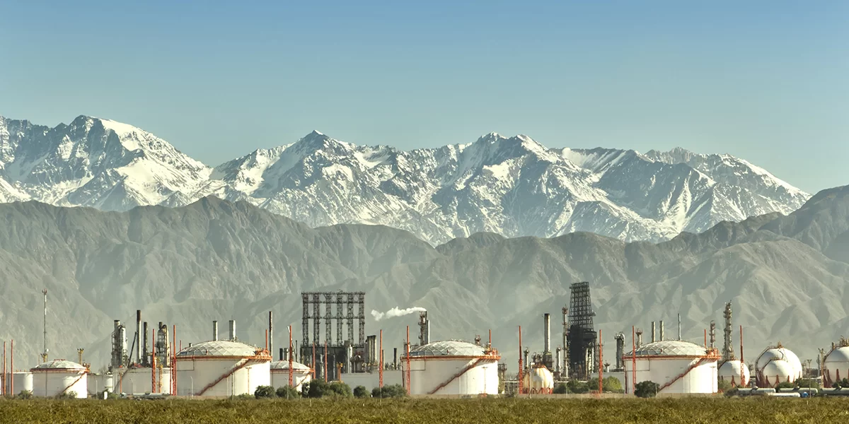 El contexto geopolítico global y su impacto en la política pública energética argentina